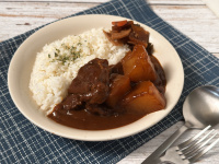 味增燉牛肉咖哩