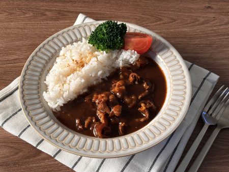 經典牛肉黑咖哩