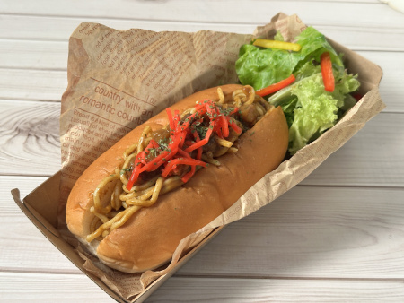 日式牛肉咖哩炒麵麵包